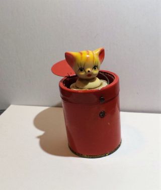 Vtg Pop - Up Kitten In Round Metal Box Cute 1950 