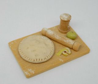 Vintage Apple Pie With Rolling Pin Lincoln Artisan Dollhouse Miniature 1:12