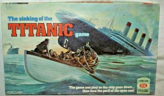 Rare Beauty 1976 Sinking Of The Titanic Board Game Ideal Toy