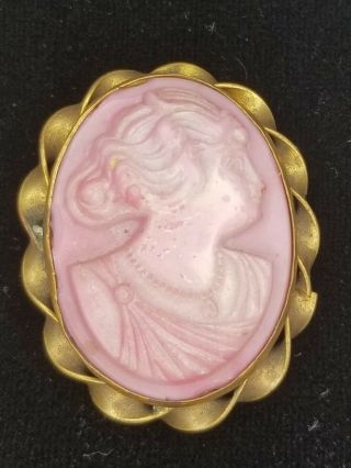 Antique Pink Glass Cameo Pin With Ribbon Twist Frame