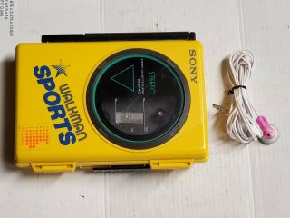 Rare Vintage 1980s Sony Walkman Sports Wm - 45 Portable Stereo Cassette Player H32