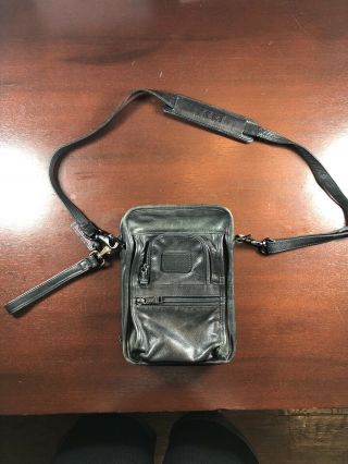 Rare Tumi Black Leather Shoulder Bag Crossbody Organizer W/ Wriststrap