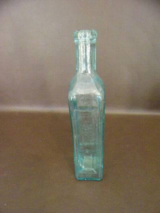 Antique Hood ' s Sarsaparilla Aqua Glass Bottle Lowell,  Mass. 2