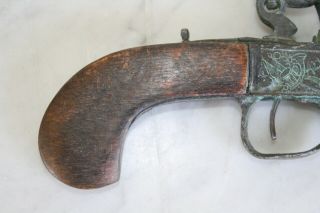 Antique Flintlock Musket Display Toy Gun Pistol.  Die Cast Iron Metal Metal RARE 2