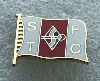 Swindon Town Supporter Enamel Badge Very Rare - Smart 1990s Crest On Flag Design