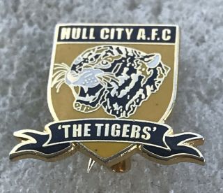 Hull City Supporter Enamel Badge Very Rare & Old - Smart Classic Crest Design