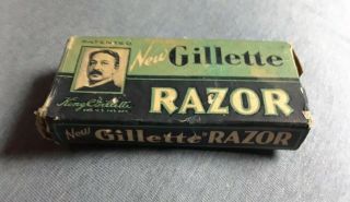 Vintage And Very GILLETTE SHAVING RAZOR With Rare Box 2