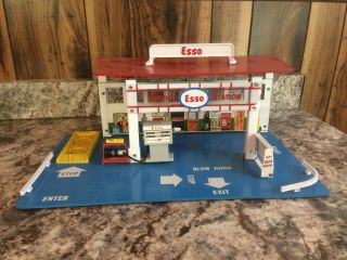 Rare Folding Esso Gas Service Station Toy Diorama Play Set Hot Wheels Matchbox
