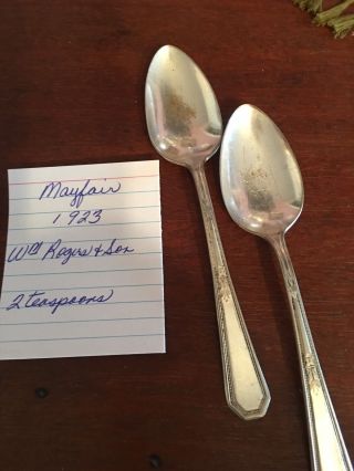 Antique Wm Rogers & Son Mayfair Pattern 1923 Set 2 Silverplate Teaspoons Spoons