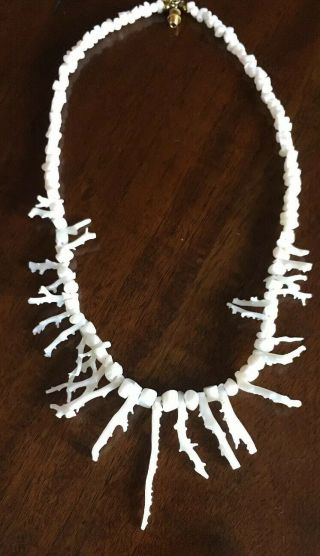 Rare Vintage White Branch Coral Choker Necklace 16.  5”