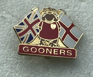 Arsenal Supporter Enamel Badge Very Rare Old Classic British & England Bulldog