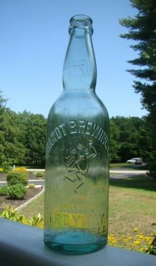 Antique Quandt Brewing Co.  - Troy,  N.  Y.  Crown Top Beer Bottle