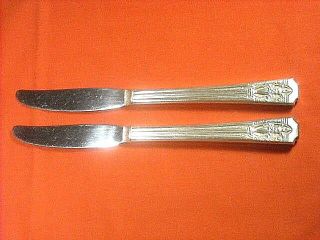 Set Of (2) Wallace Harmony House " Classic Filigree " Silverplate Dinner Knives