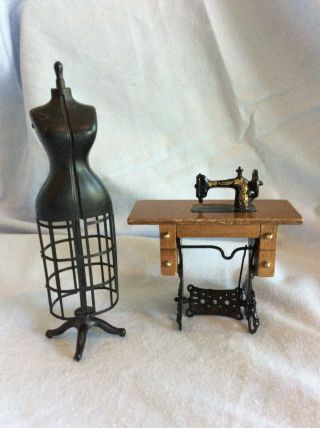 Dollhouse Miniature Vintage Concord Sewing Machine And Dress Form
