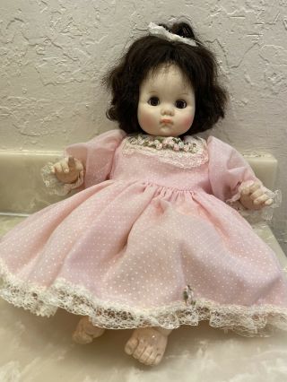 Madame Alexander Vintage Baby Doll - Doll W/ Brown Hair And Brown Eyes