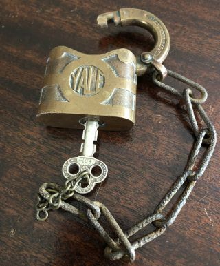 Vintage Old Rare Brass Padlock Yale & Towne Mfg.  Co.  Stamford Conn Key Chain