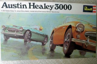 Vintage Revell Austin Healey 3000,  Plastic Model Kit,  H - 1256:100.