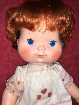 Vintage 1982 Strawberry Shortcake Baby Doll Blow A Kiss American Greetings 2