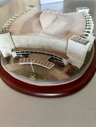 Assembly Hall ⚡️rare⚡️ Indiana Hoosiers Basketball Arena Danbury Limited Ed