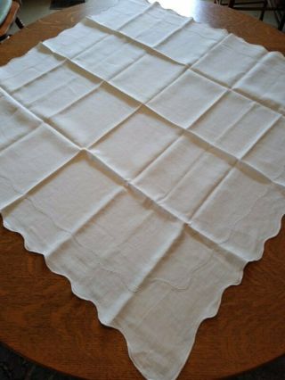Plain Vintage Linen Luncheon Cloth With Scalloped Edging