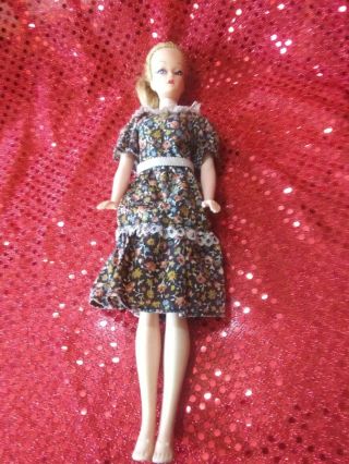 Vintage Barbie Clone Htf Wendy Babette Uneeda