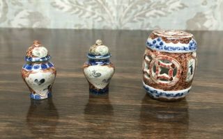 1/12 Dollhouse Miniature Ginger Jars And Drum Table