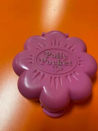Vintage Bluebird Polly Pocket 1990 Mr.  Fry ' s Restaurant Compact ONLY 2