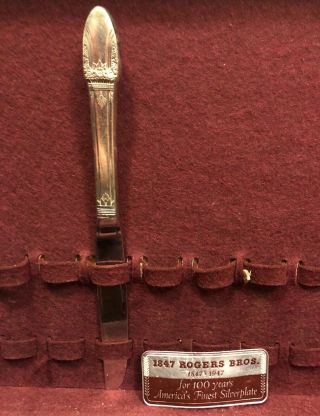 Rare,  Vintage 1847 Rogers Bros Is Silverplate First Love Dinner Knife Silverware