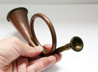 Lovely Vintage Copper and Brass Small Hunting Horn.  21cms in Length.  Metalware 3