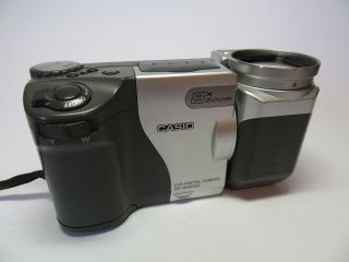 Casio Qv - 8000sx Historic Very Rare 1.  3mp 8x Zoom Twist Lens Digital Camera