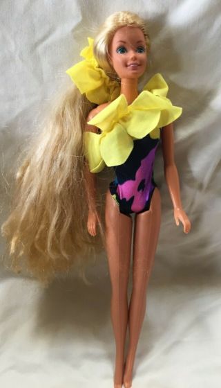 Vintage 1985 Mattel Tropical Barbie With The Longest Hair Ever With Comb