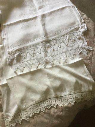 X2 Antique White Linen Bath Towels Hand Made Lace Edge Edwardian 22/40”