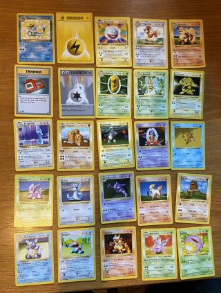 Shadowless And First Edition Pokémon Cards 25 Total
