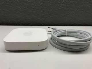 Apple Airport Express Base Station (2nd Generation) Model A1392 - Rarely