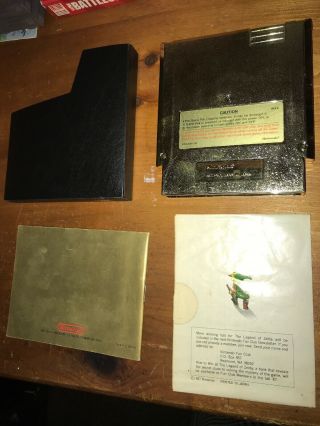 The Legend of Zelda Gold Nintendo Entertainment System,  1987 Rare First Print M 2