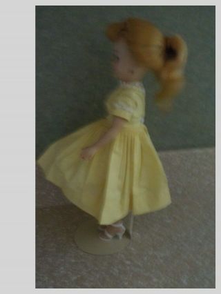 Vogue Jill 3134 (1958) Primrose Yellow Princess Dress (no doll) 3