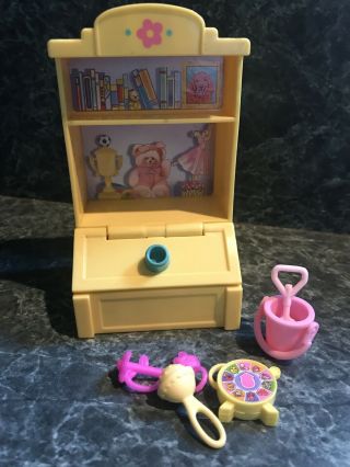 Mattel Kelly Barbie Toy Chest Shelf Toys Yellow