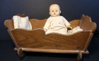 Vintage - Vogue Doll - Baby Doll - 8 " - Open Close Eyes - Cloth Body & Crib