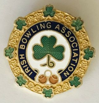 Irish Bowling Association Club Pin Badge Three Leaf Clover Rare Vintage (l1)