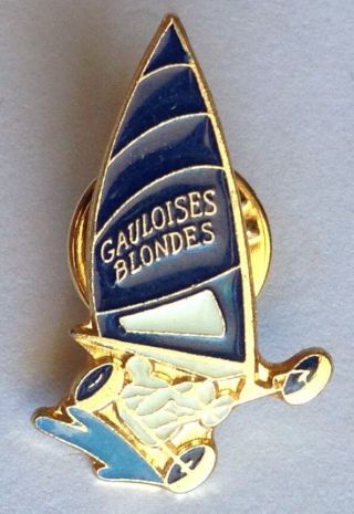 Gauloises Blondes Wind Surfing Cigarette Pin Badge Rare Vintage Advertising (f7)