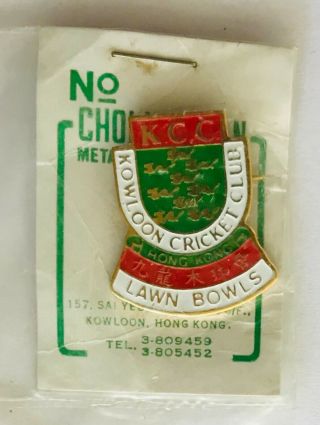 Kowloon Cricket Club Lawn Bowls Pin Badge Rare Vintage (l32)