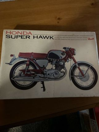 Rare Vintage 1966/1969 Revell 1/8 Scale Honda Hawk Motorcycle Model Kit