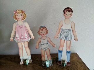 Set Of Vintage Cut Out Paper Dolls With Extra Clothes/accessories