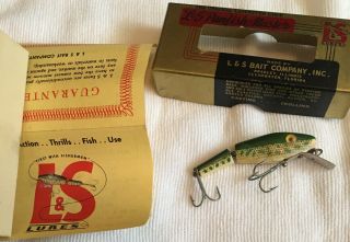 Vintage 0021 L&s 2 1/2 " Panfish Master Fishing Lure Wt.  1/4 Oz. ,  Box/insert.