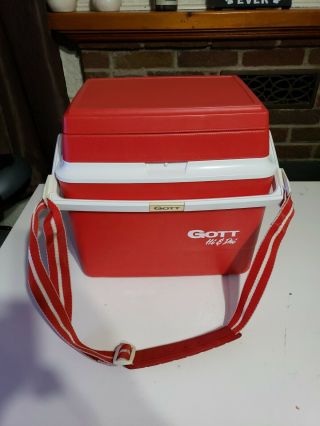 Vintage Gott Hi & Dri Cooler With Adjustable Carry Strap/very Nice/rare