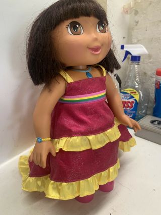 Dora The Explorer Animated Interactive Doll Very Little - 14” Dora Toy