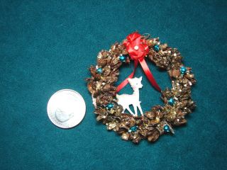 Vintage Dollhouse 1:12 Miniature 2.  5 " Pinecone Christmas Wreath W/ Reindeer