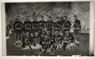 Rare Early 20th.  Century Revillo Baseball Team & Coach 3x5 Glass Plate Negative