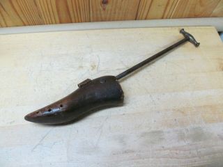 Antique Cobbler Shoe Maker Tool – Adjustable Shoe Form Screw Type Stretcher