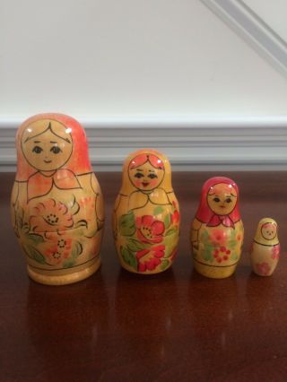 Vintage 4 Pc Stamped Ussr Russian Matryoshka Nesting Dolls Hand Painted